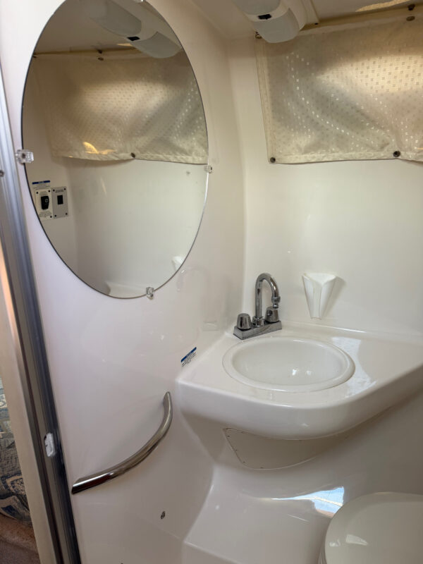 2002 24' Chaparral "Signature 240" - Image 32