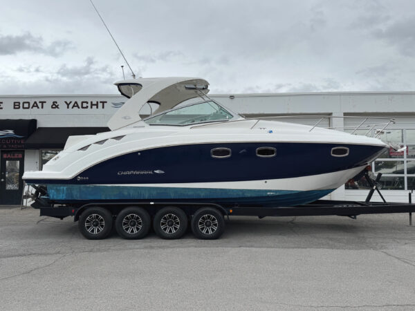 2013 31' Chaparral "Signature 310"