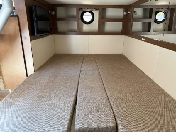 2018 35' Sea Ray "Sundancer 350 Axius" - Image 58