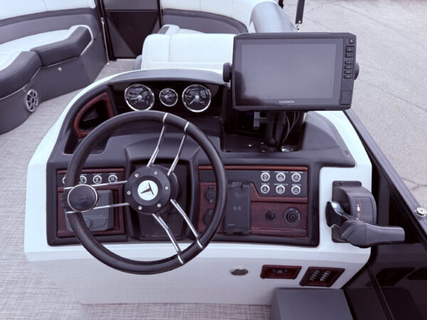 2021 25' Trifecta "25 RFC2 SS" Triple-Toon - Image 21