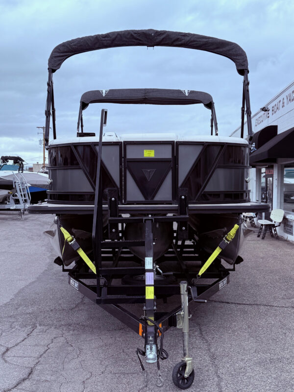 2021 25' Trifecta "25 RFC2 SS" Triple-Toon - Image 11