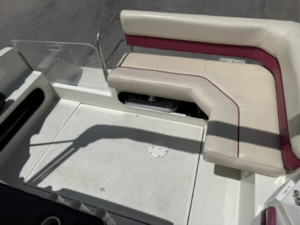 1990 21' Carver "Montego 2157" - Image 22