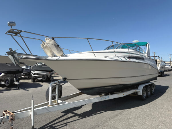 1991 28' Cruisers Yachts "Rogue 2870" - Image 4