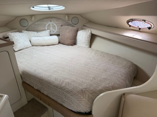 1998 28' Cruisers Yachts "2870 Rogue" - Image 40