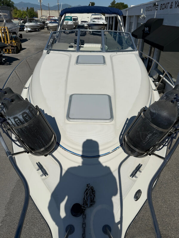1998 28' Maxum "2800 SCR" Cruiser - Image 11