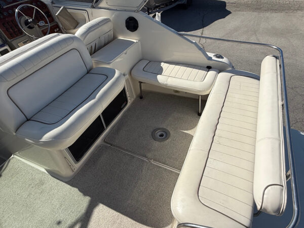 1998 28' Maxum "2800 SCR" Cruiser - Image 19
