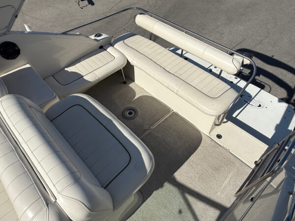 1998 28' Maxum "2800 SCR" Cruiser - Image 20
