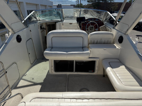 1998 28' Maxum "2800 SCR" Cruiser - Image 15