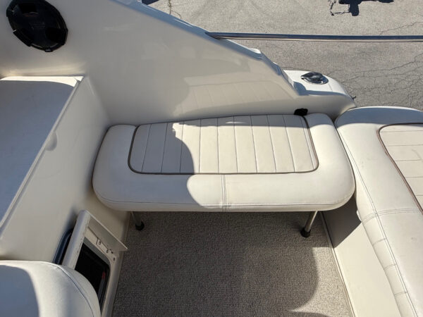 1998 28' Maxum "2800 SCR" Cruiser - Image 18