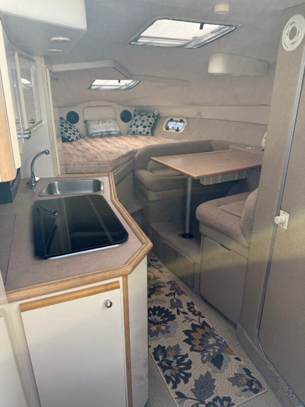 1998 28' Maxum "2800 SCR" Cruiser - Image 24