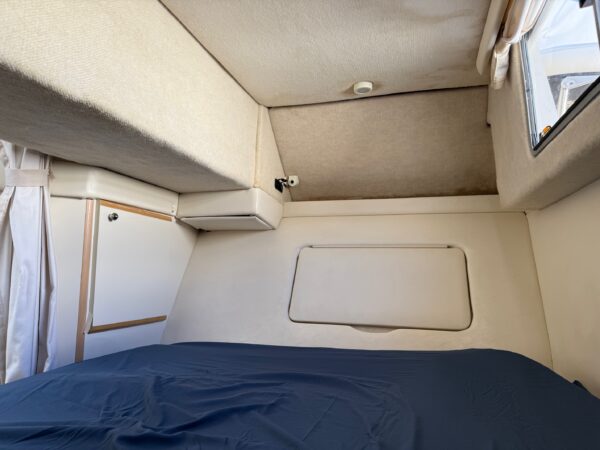 1998 28' Maxum "2800 SCR" Cruiser - Image 35