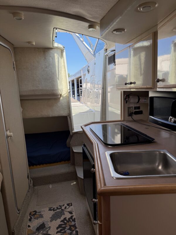 1998 28' Maxum "2800 SCR" Cruiser - Image 37