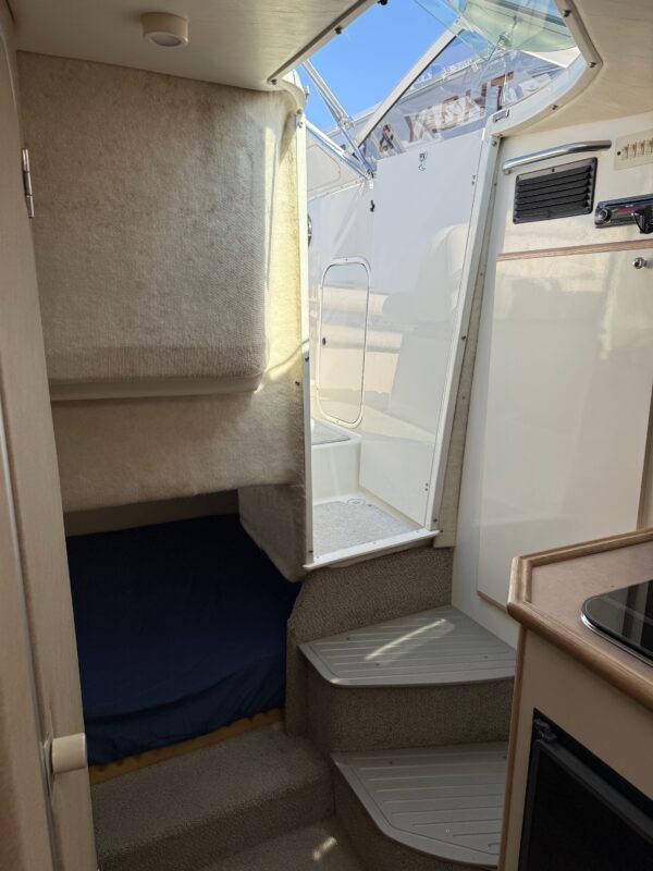 1998 28' Maxum "2800 SCR" Cruiser - Image 32