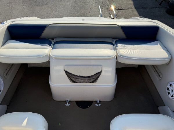 2000 20' Reinell "200" Bowrider - Image 25