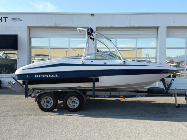 2000 20' Reinell "200" Bowrider