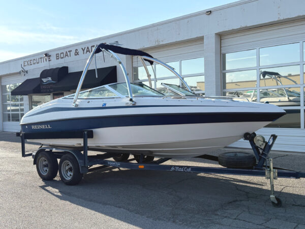 2000 20' Reinell "200" Bowrider - Image 2