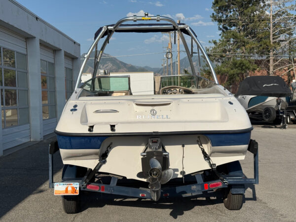 2000 20' Reinell "200" Bowrider - Image 9