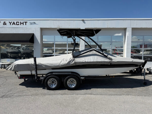 2000 22' Centurion "Elite Bowrider" - Image 7