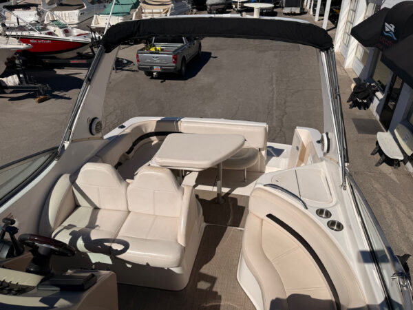 2000 30' Chaparral "Signature 300" Cruiser - Image 13