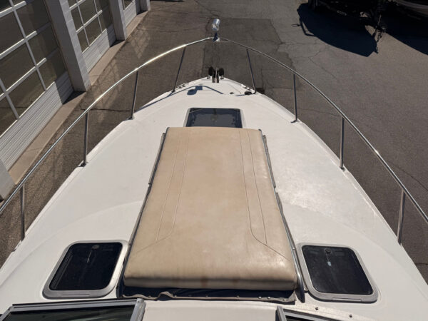 2000 30' Chaparral "Signature 300" Cruiser - Image 14