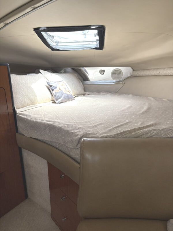 2000 30' Chaparral "Signature 300" - Image 4