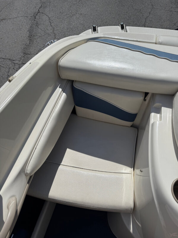 2001 19' Bayliner Capri "192 LX Sport Cuddy" - Image 20