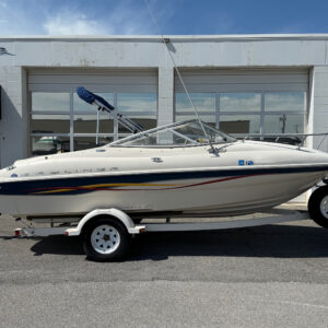 2001 19' Bayliner Capri "192 LX Sport Cuddy"
