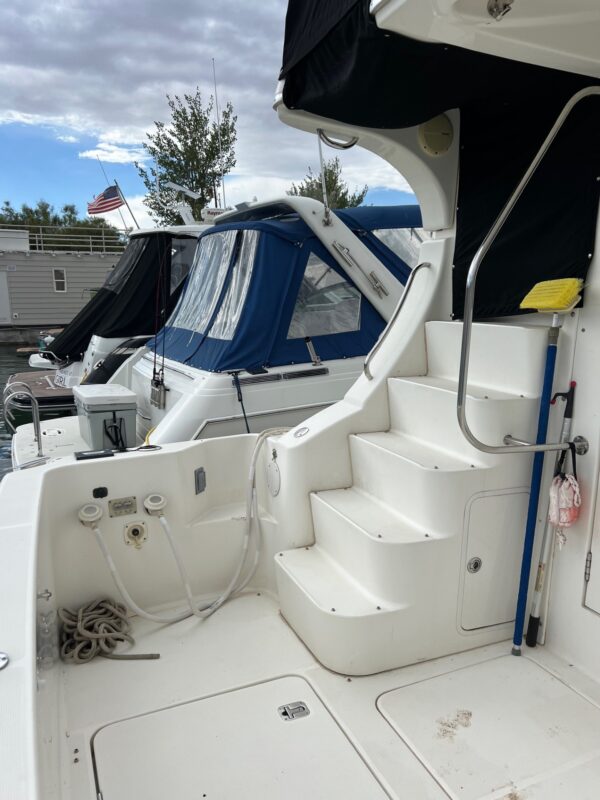 2007 33' Silverton "Convertible" - Image 40
