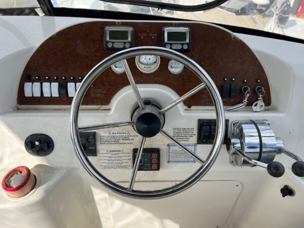 2007 33' Silverton "Convertible" - Image 30