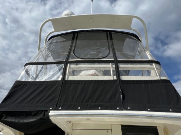 2007 33' Silverton "Convertible" - Image 19