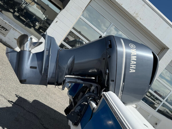2015 24' Sea Hunt "BX 24" Center Console REDUCED - Image 6