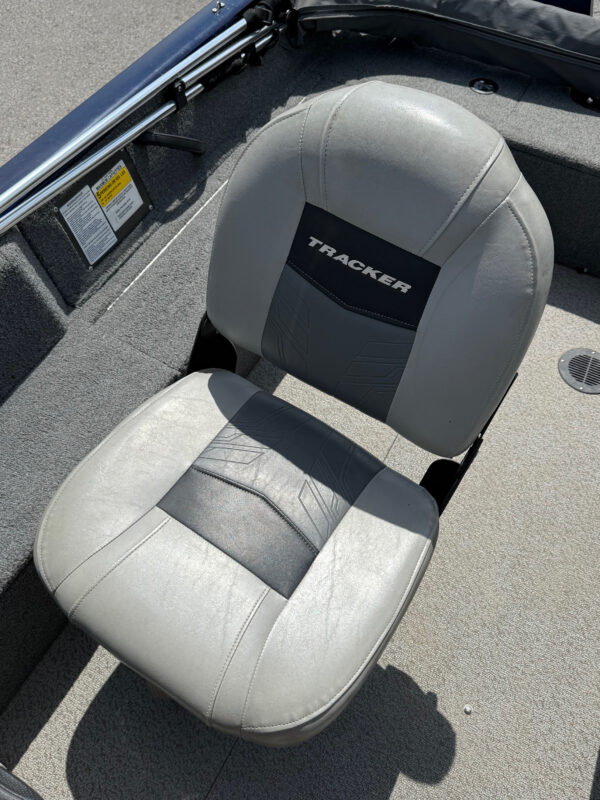 2019 16' Tracker "Pro Guide V-16" - Image 20