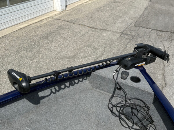 2019 16' Tracker "Pro Guide V-16" - Image 11