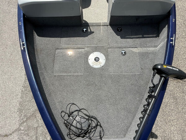 2019 16' Tracker "Pro Guide V-16" - Image 17