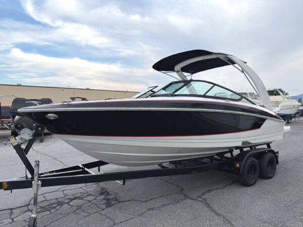2019 23' Regal "23 RX Surf" Bowrider REDUCED - Image 4