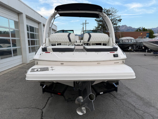 2019 23' Regal "23 RX Surf" Bowrider REDUCED - Image 8