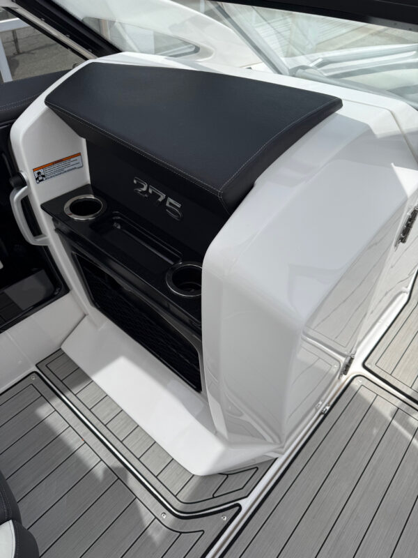 2021 27' Yamaha "275 SD" - Image 17