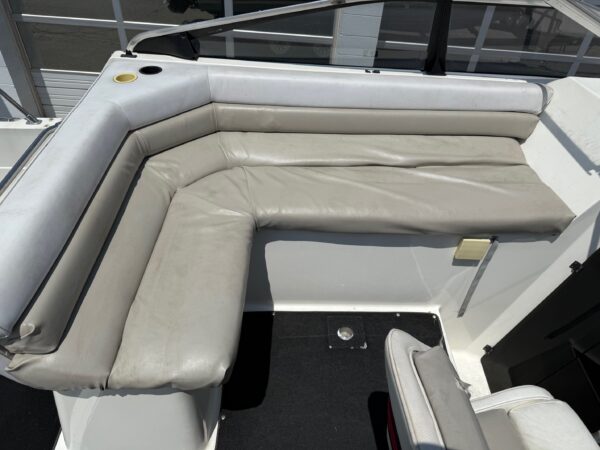 1990 26' Bayliner Ciera "2651 Sunbridge" - Image 12