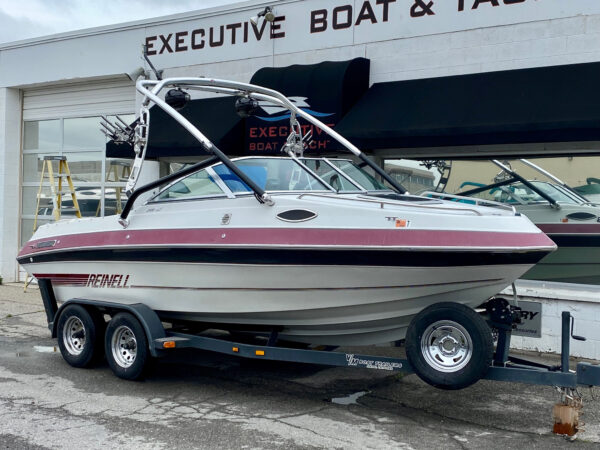 1993 20' Reinell "2000 RXL" Cuddy - Image 2