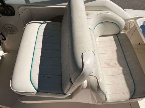 1995 27' Sea Ray "270 Sundancer" - Image 18