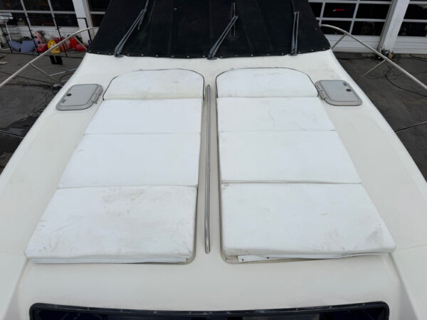 1995 32' Bayliner Avanti "3255 Sunbridge" - Image 13