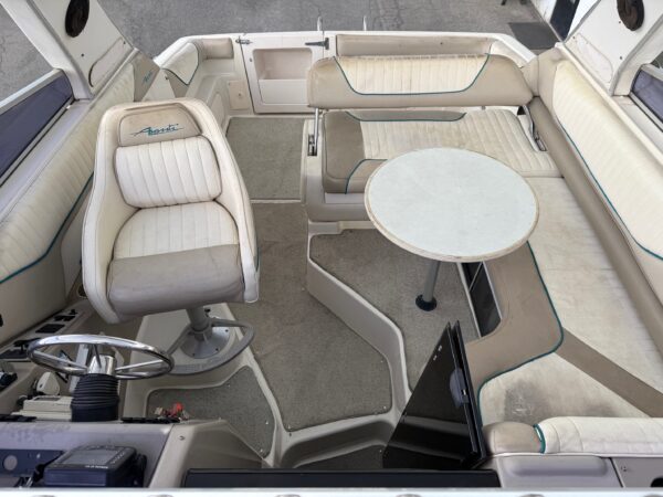 1995 32' Bayliner Avanti "3255 Sunbridge" - Image 14