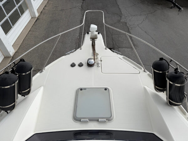 1995 32' Bayliner Avanti "3255 Sunbridge" - Image 15