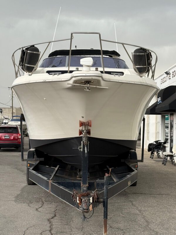 1995 32' Bayliner Avanti "3255 Sunbridge" - Image 11