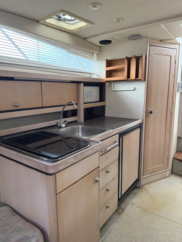 1995 32' Bayliner Avanti "3255 Sunbridge" - Image 39