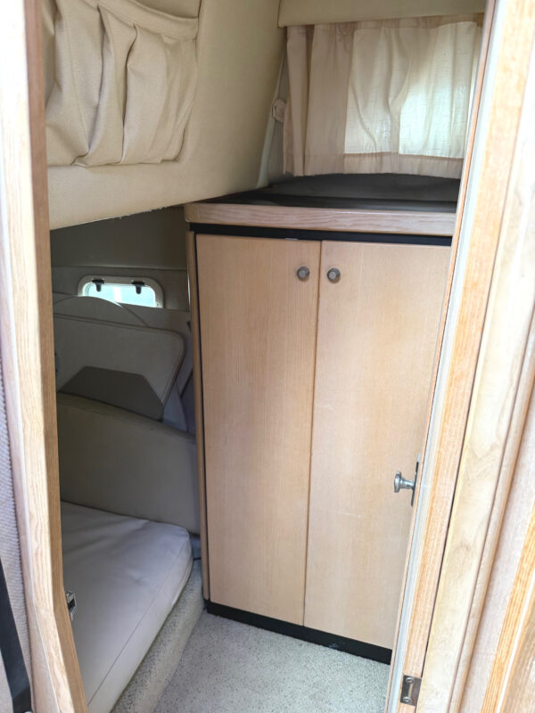 1995 32' Bayliner Avanti "3255 Sunbridge" - Image 30