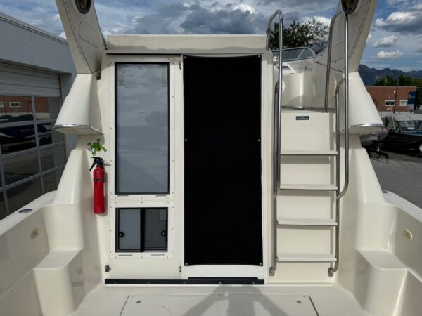 1996 28' Bayliner Ciera "2858 Command Bridge" - Image 23
