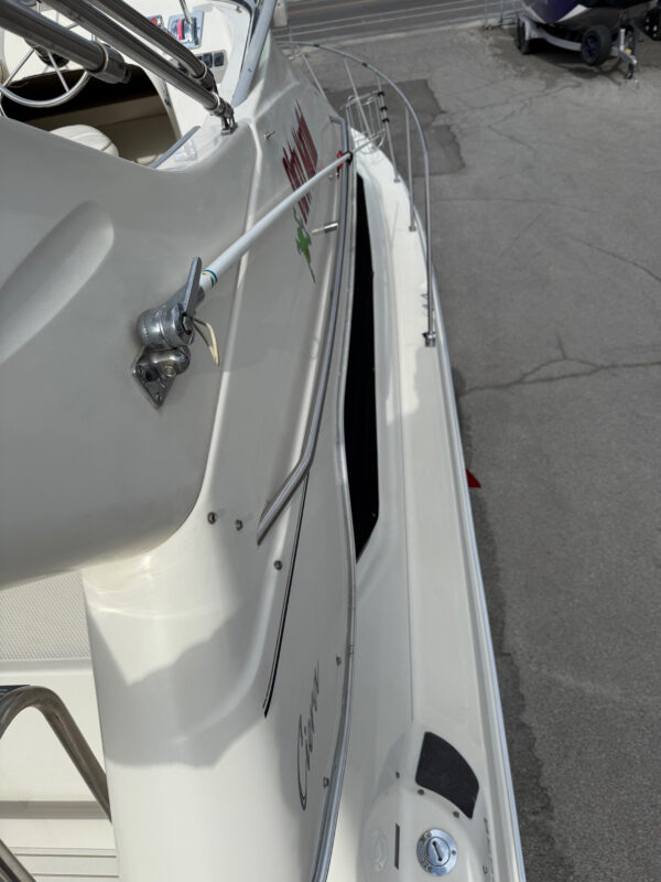1996 28' Bayliner Ciera "2858 Command Bridge" - Image 24