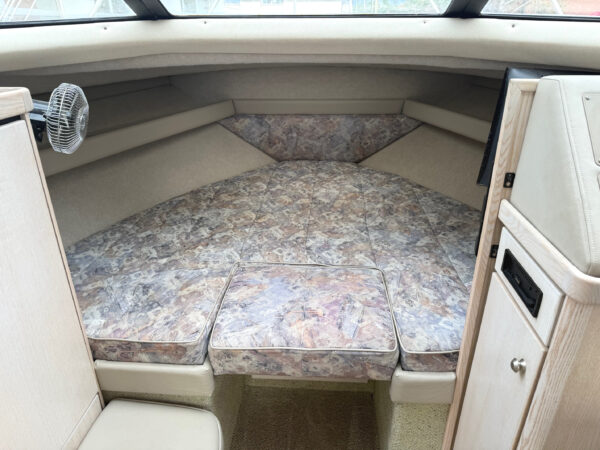 1996 28' Bayliner Ciera "2858 Command Bridge" - Image 36