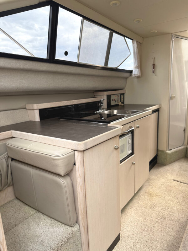 1996 28' Bayliner Ciera "2858 Command Bridge" - Image 39